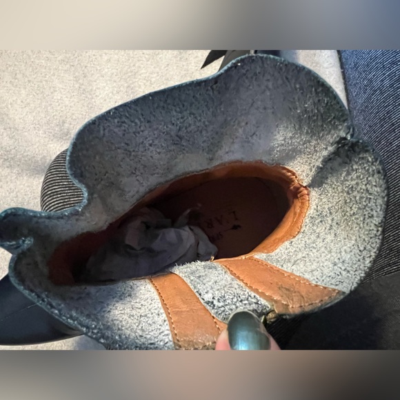 Deep blue leather Spring Step L’Artiste booties Size 40, fit like a size 8.5-9. - Picture 3 of 7